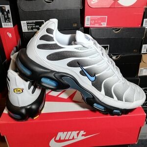 NIKE AIR MAX PLUS WOLF GREY-DARK GREY-BLACK-BABY BLUE MEN US SIZE 13 NEW IN BOX